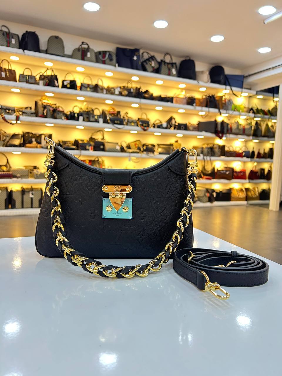 LOUIS VUITTON TWINNY