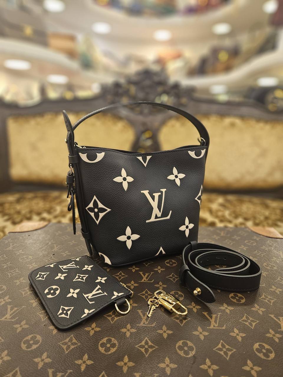 LOUIS VUITTON ALL IN BB