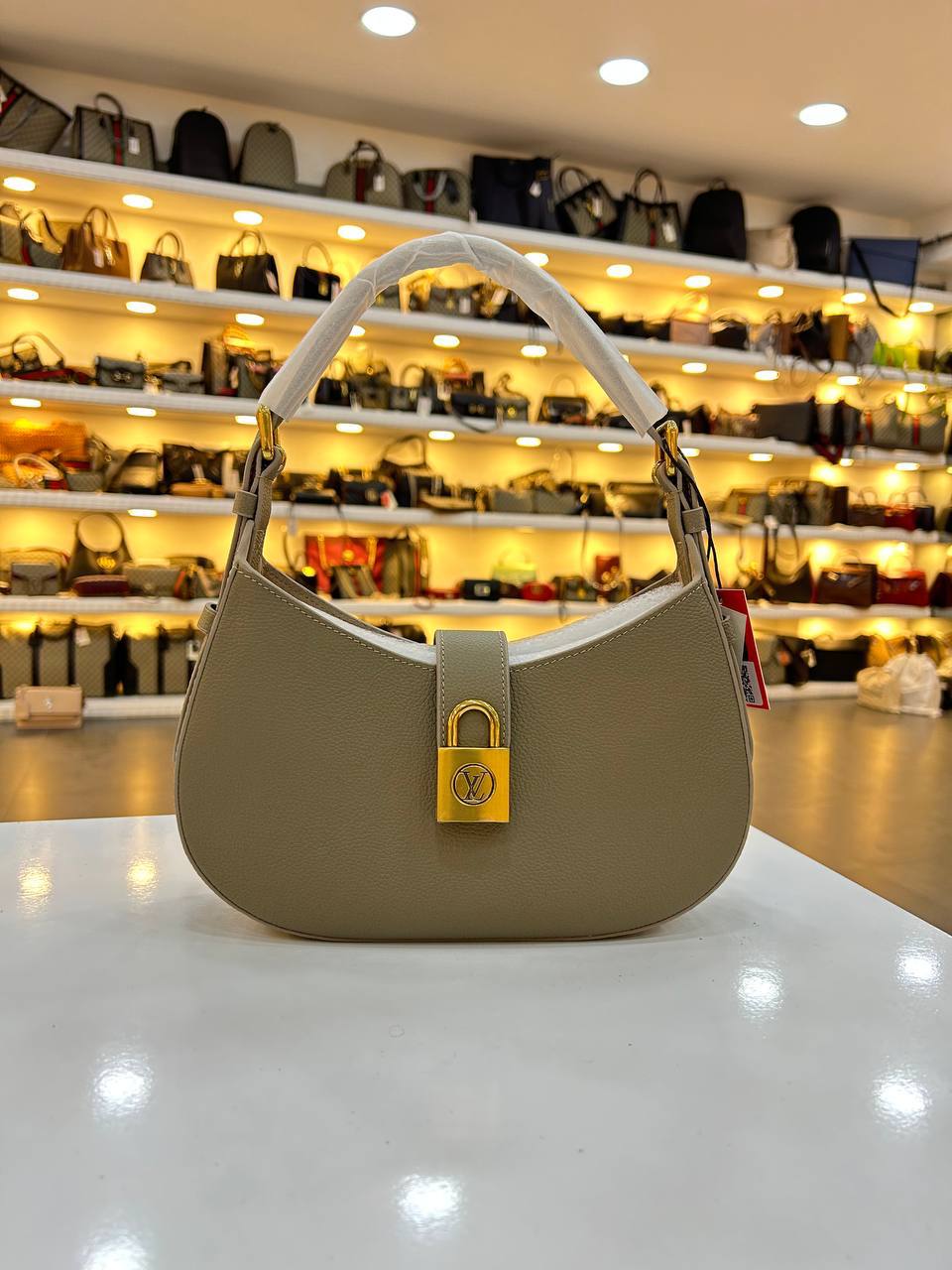 LOUIS VUITTON LOW KEY