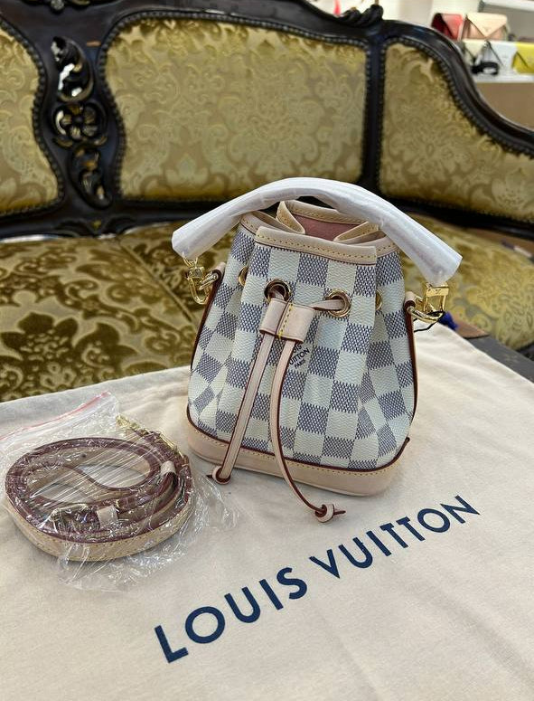 LOUIS VUITTON NEO NANO