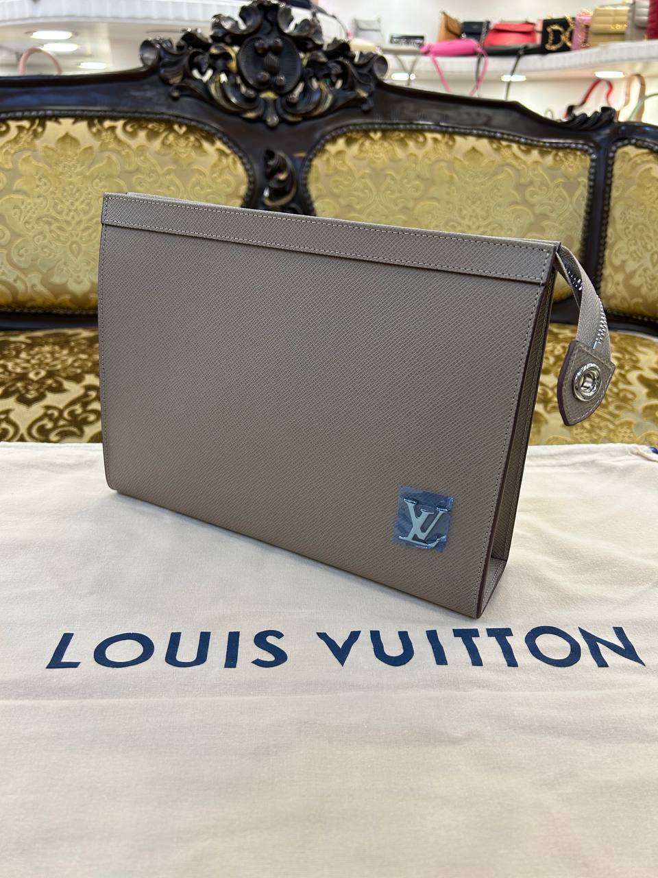 LOUIS VUITTON VOYAGE MM