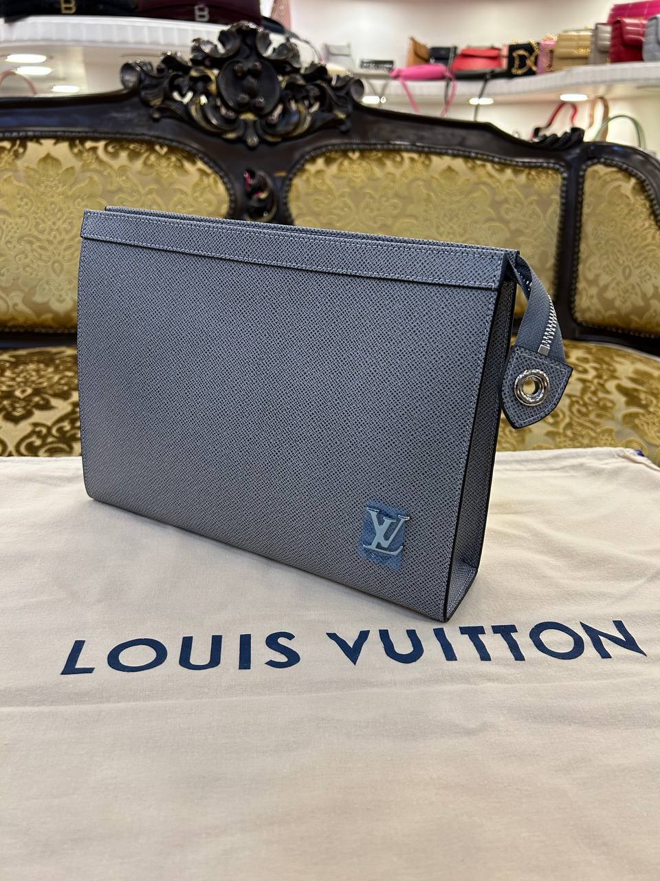 LOUIS VUITTON VOYAGE MM