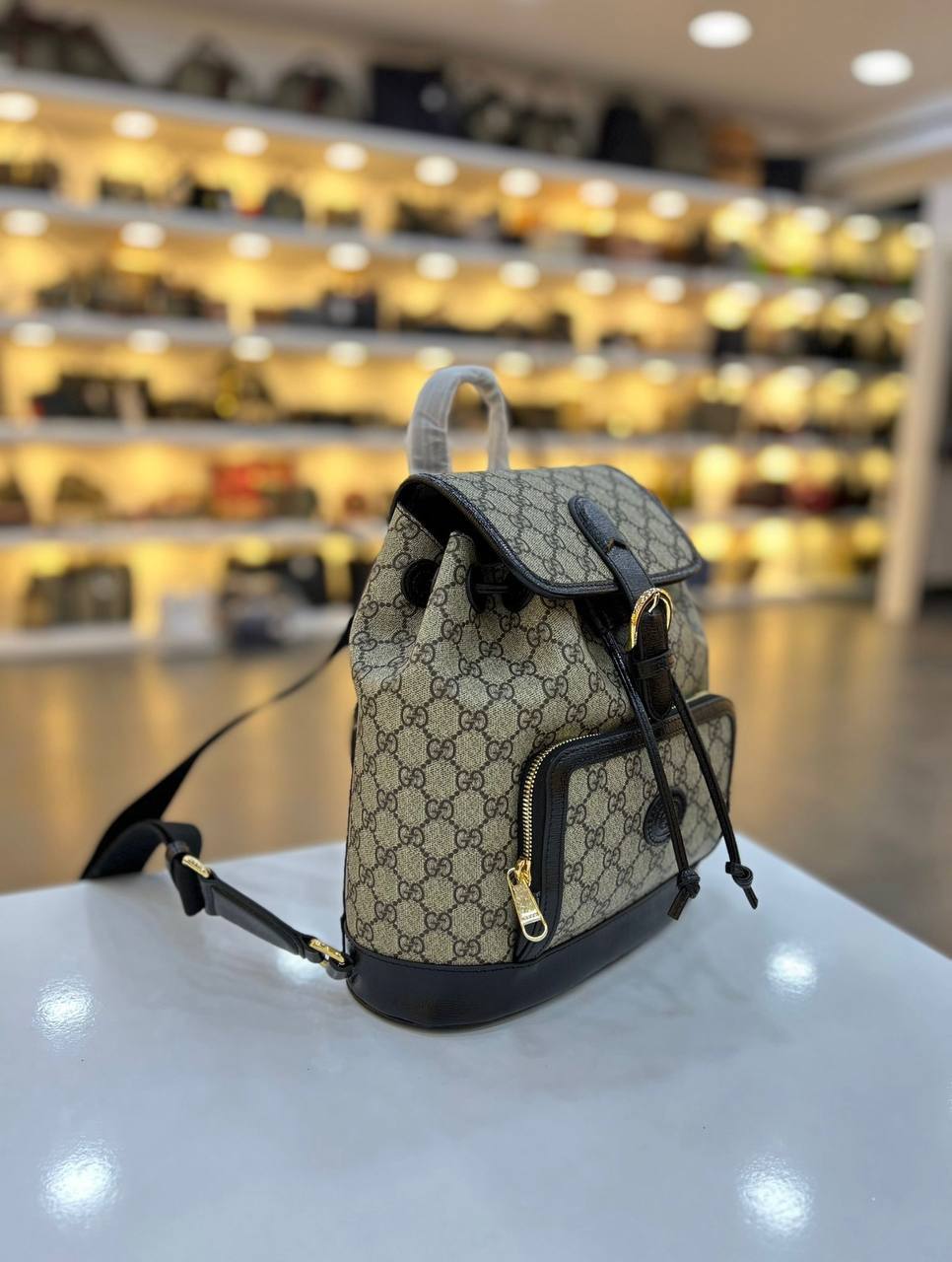 GUCCI BACKBAG