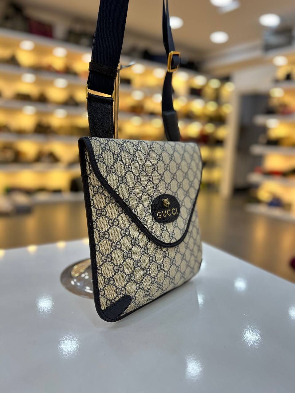 GUCCI MESSENGER