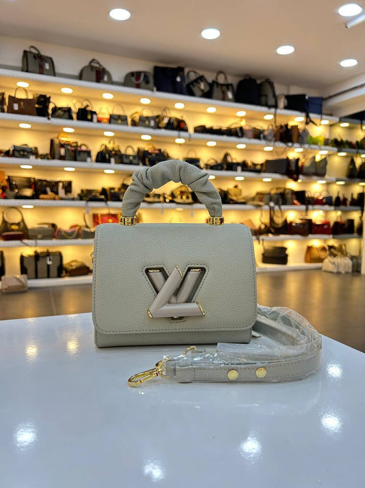 LOUIS VUITTON TWIST