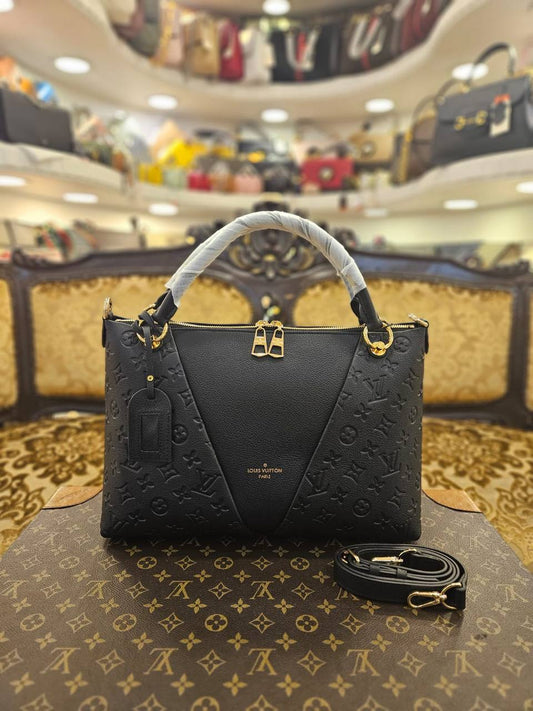 LOUIS VUITTON TOTE