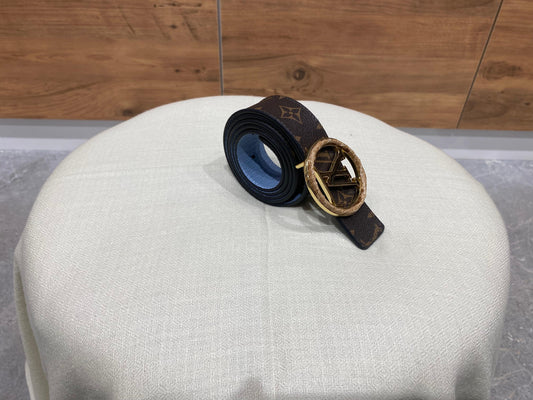 [Z] LOUIS VUITTON BELT