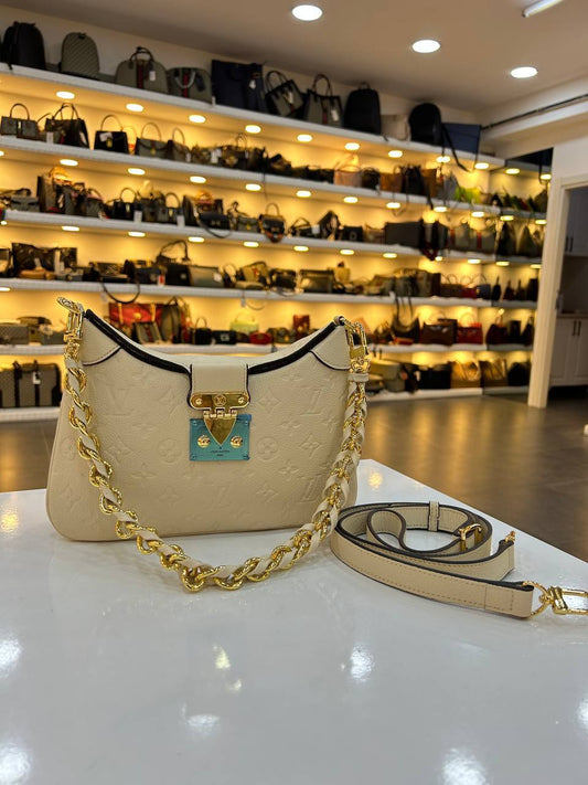LOUIS VUITTON TWINNY