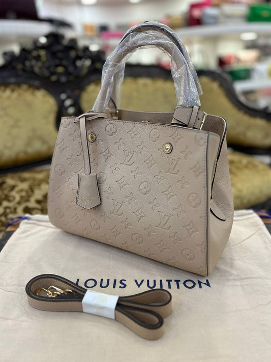 LOUIS VUITTON MONTAIGNE
