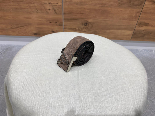 [Z] LOUIS VUITTON BELT