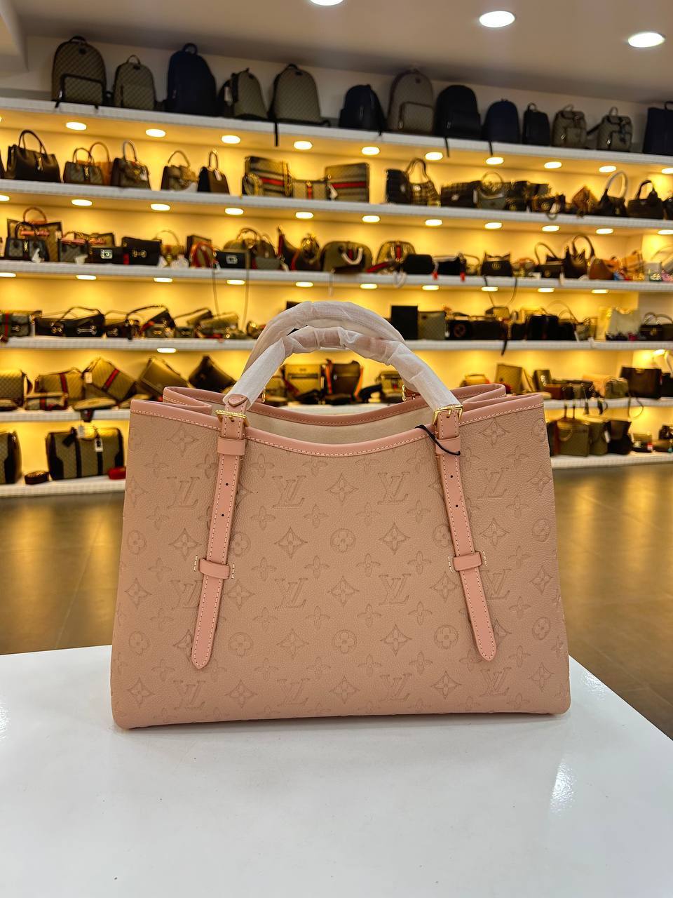 LOUIS VUITTON BABYLON