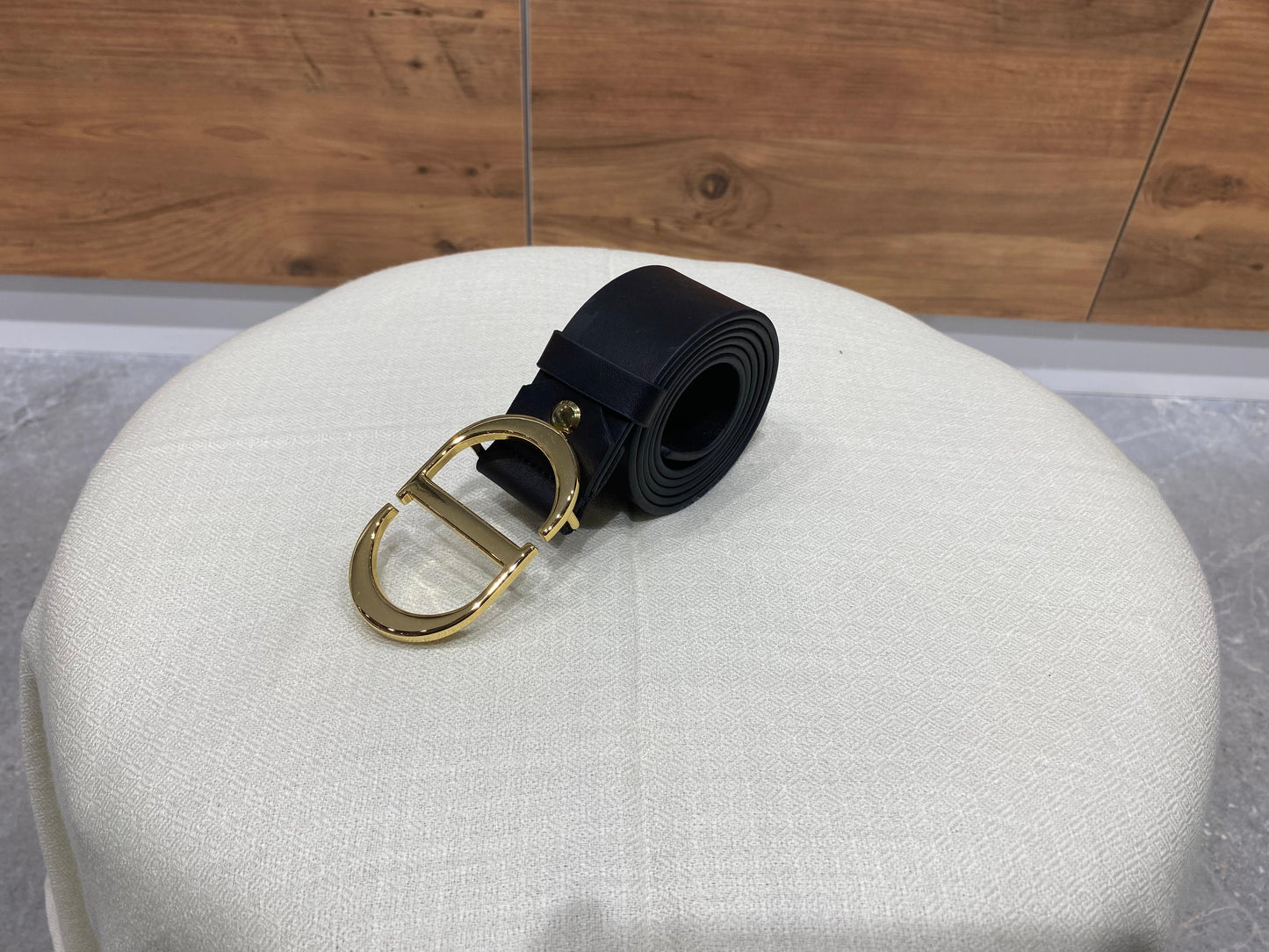[Z] CHRISTION DIOR