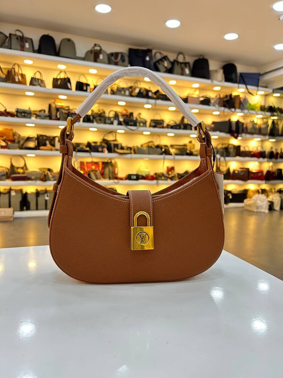 LOUIS VUITTON LOW KEY