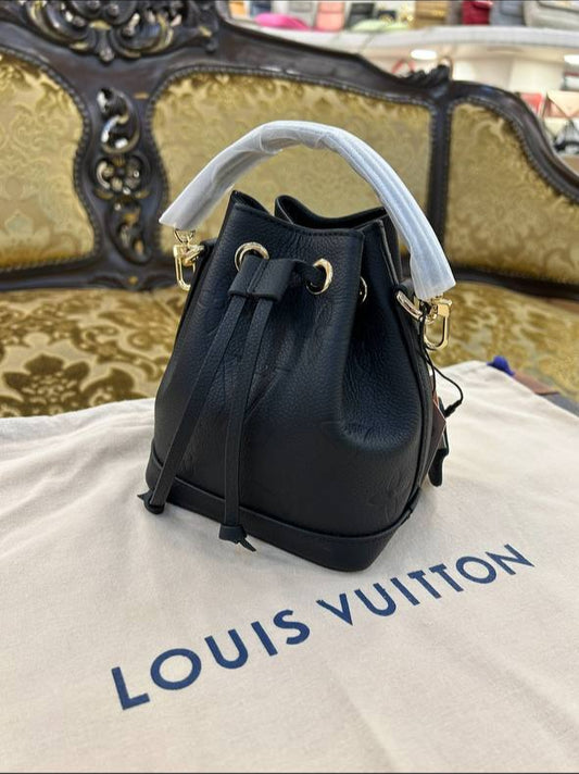 LOUIS VUITTON NEO NANO