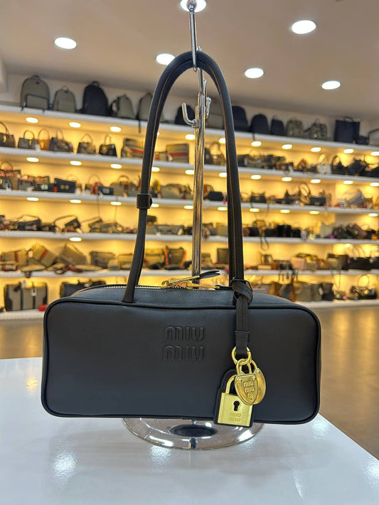 MIUMIU BEAU