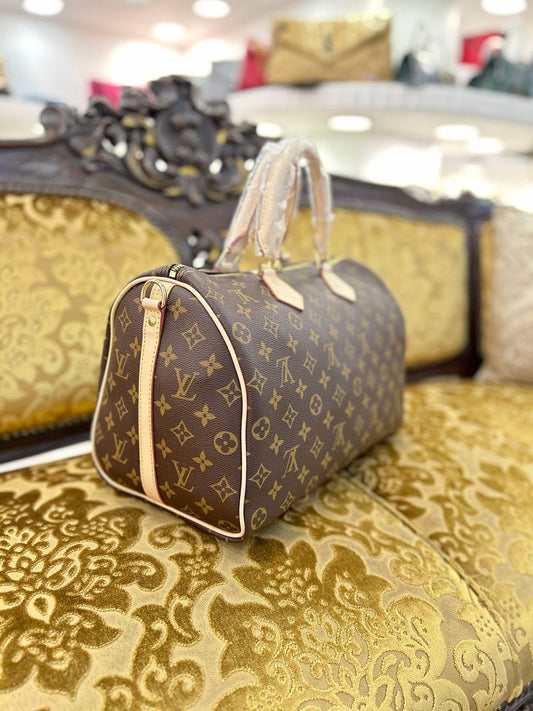 LOUIS VUITTON SPEEDY